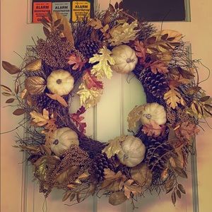 Beautiful fall wreath 24.5-25 inch diameter